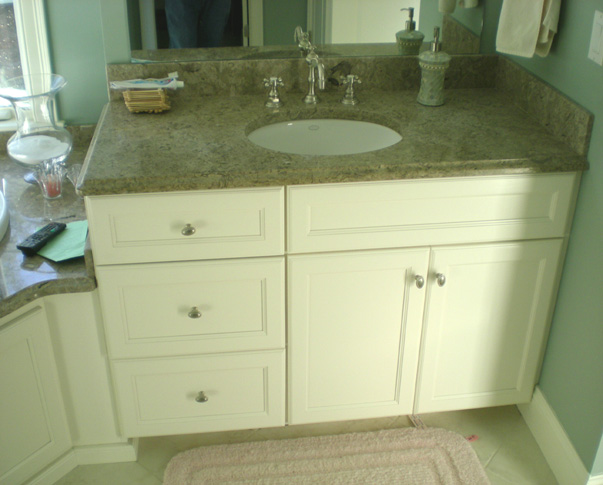 Treehouse Woodworkingpainted_custom_bathroom_vanity